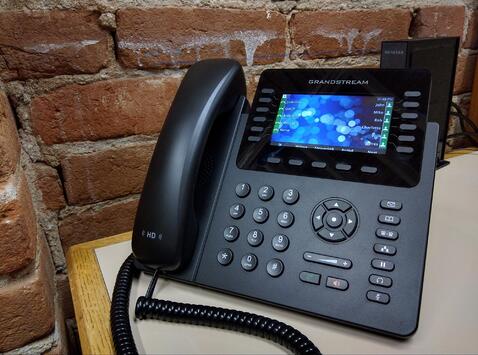 最佳 Call Center 的 IP Phone 商業電話 – Grandstream GXP2170